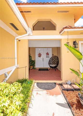 21445 SW 89th Path, Cutler Bay, FL 33189