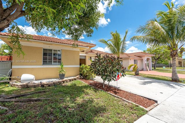 21445 SW 89th Path, Cutler Bay, FL 33189