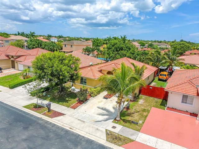 21445 SW 89th Path, Cutler Bay, FL 33189