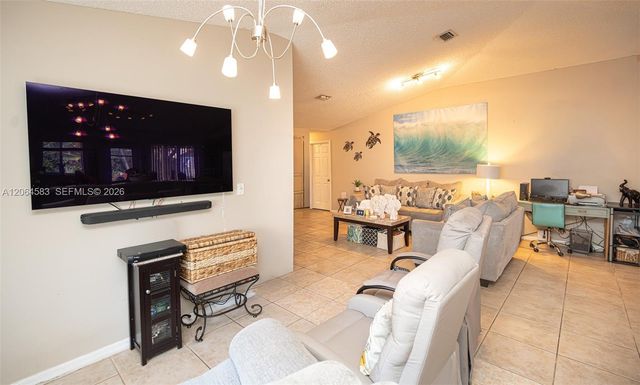 21445 SW 89th Path, Cutler Bay, FL 33189