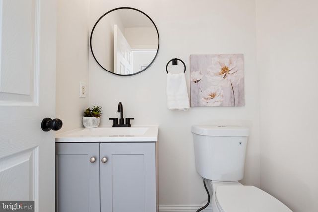 815 BRANT DR, New Castle, DE 19720