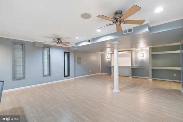 815 BRANT DR, New Castle, DE 19720