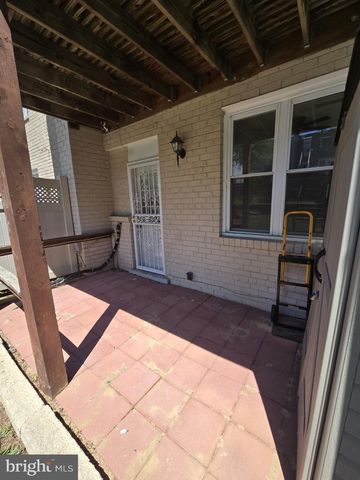 4217 FOOTE ST NE, Washington, DC 20019