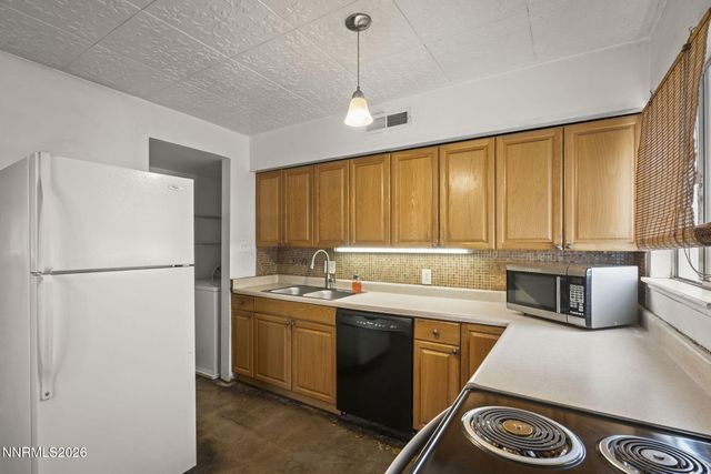 355 York Way, Sparks, NV 89431