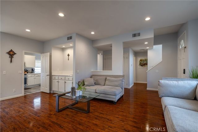 14526 Yukon Avenue, Hawthorne, CA 90250