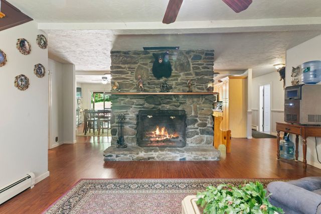 13 Brookside Lane, Newfane, VT 05345