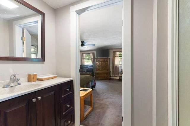 13 Brookside Lane, Newfane, VT 05345