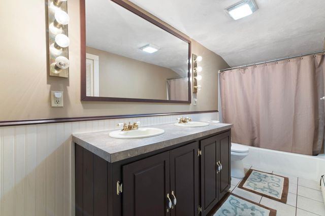 13 Brookside Lane, Newfane, VT 05345