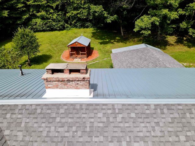 13 Brookside Lane, Newfane, VT 05345