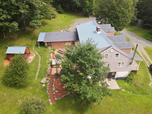 13 Brookside Lane, Newfane, VT 05345