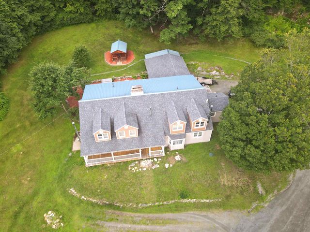13 Brookside Lane, Newfane, VT 05345