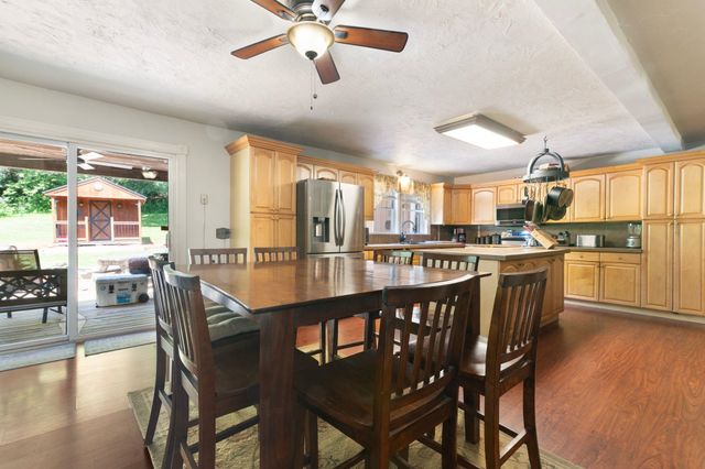 13 Brookside Lane, Newfane, VT 05345