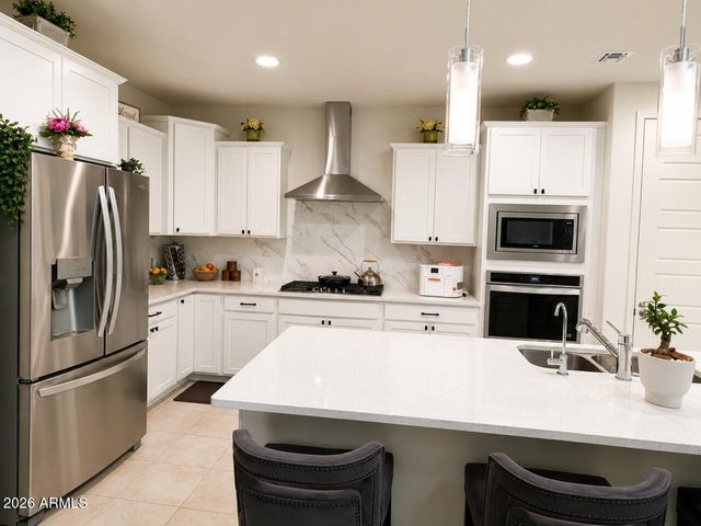 1953 W LONESOME Trail, Phoenix, AZ 85085