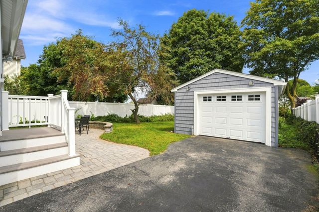 54 Emerson Street, Wakefield, MA 01880