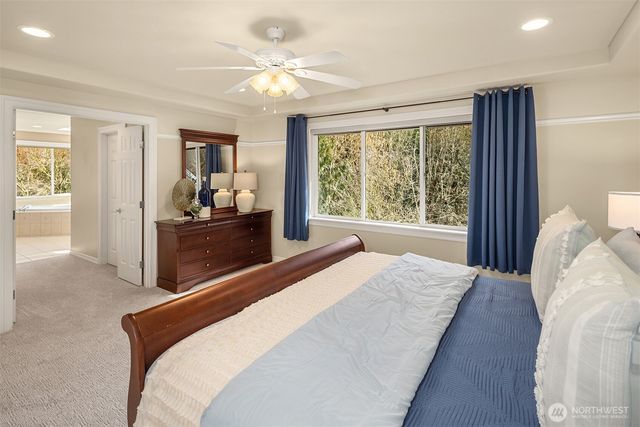 24823 SE 22nd Court, Sammamish, WA 98075