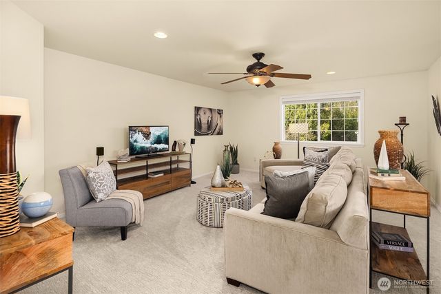 24823 SE 22nd Court, Sammamish, WA 98075