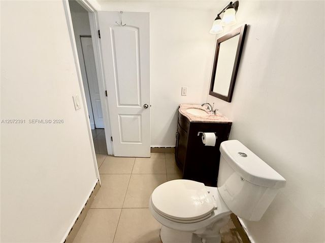 1540 SW 5th Place 1, Fort Lauderdale, FL 33312
