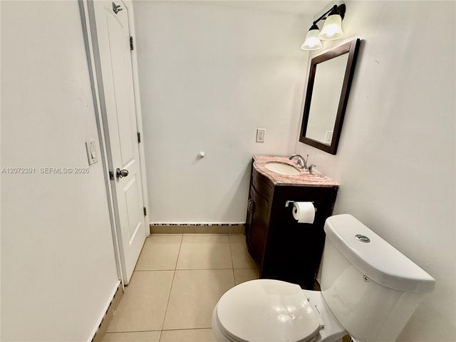 1540 SW 5th Place 1, Fort Lauderdale, FL 33312