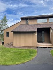 2310 Snowgoose Drive 7A, Redmond, OR 97756