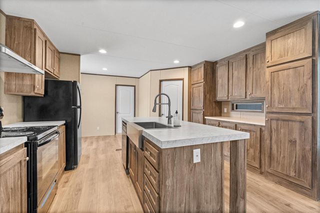 16279 Crockett Martin Estates Drive, Conroe, TX 77306
