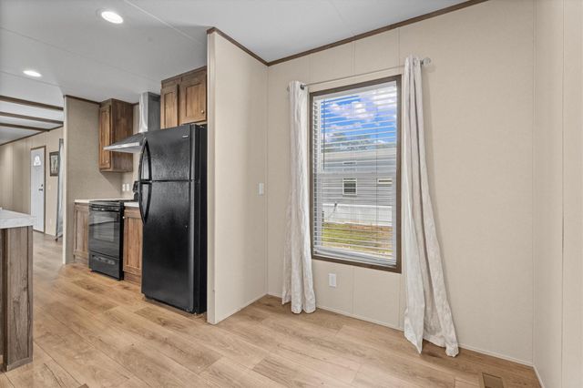 16279 Crockett Martin Estates Drive, Conroe, TX 77306