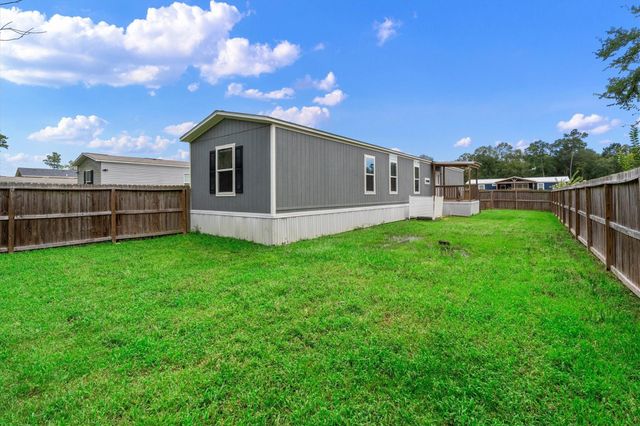 16279 Crockett Martin Estates Drive, Conroe, TX 77306