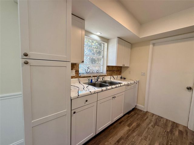 4918 GOLD TREES WAY, Sarasota, FL 34232