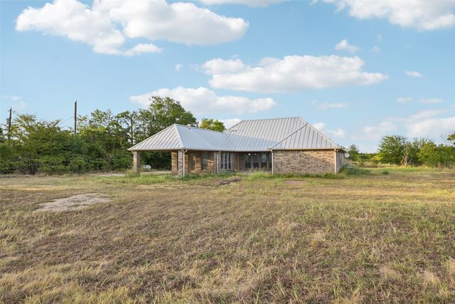 6620 Montgomery Road, Midlothian, TX 76065
