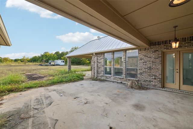 6620 Montgomery Road, Midlothian, TX 76065