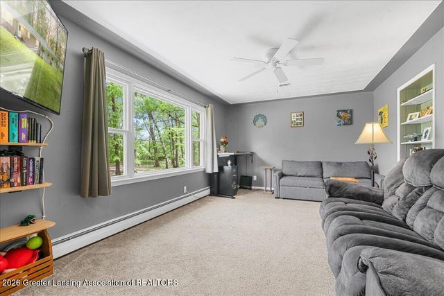 6540 Drumheller Road, Bath, MI 48808