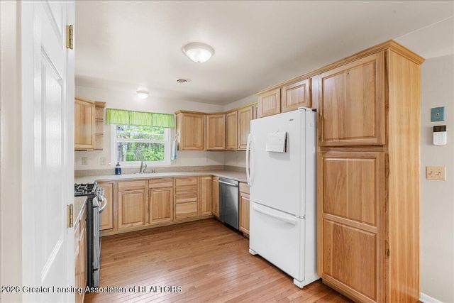 6540 Drumheller Road, Bath, MI 48808