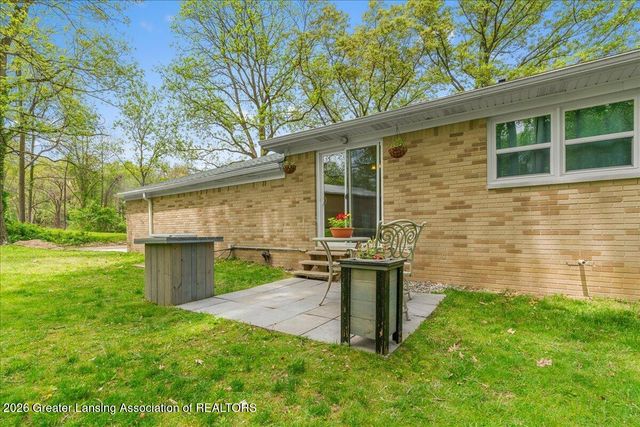 6540 Drumheller Road, Bath, MI 48808