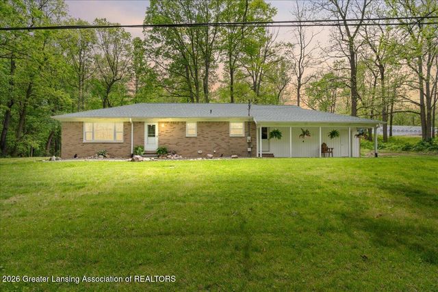 6540 Drumheller Road, Bath, MI 48808