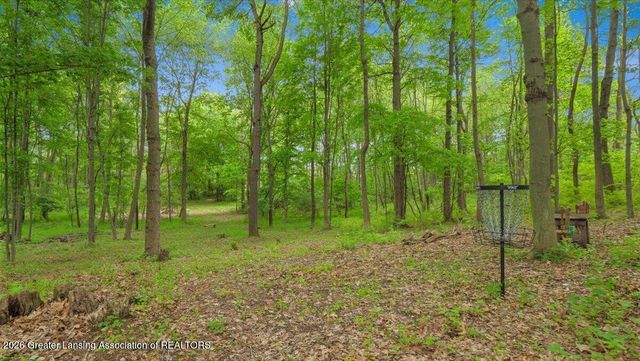 6540 Drumheller Road, Bath, MI 48808