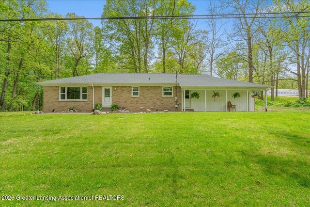 6540 Drumheller Road, Bath, MI 48808