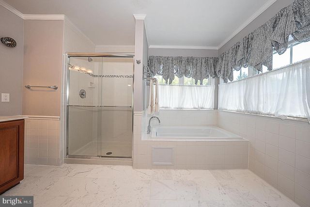 402 CHRISLENA LN, West Chester, PA 19380