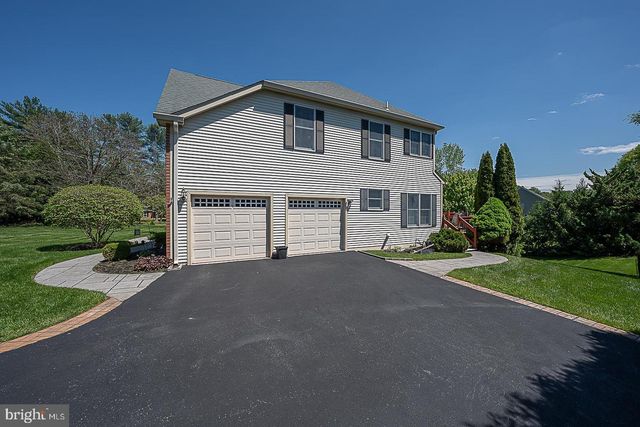 402 CHRISLENA LN, West Chester, PA 19380