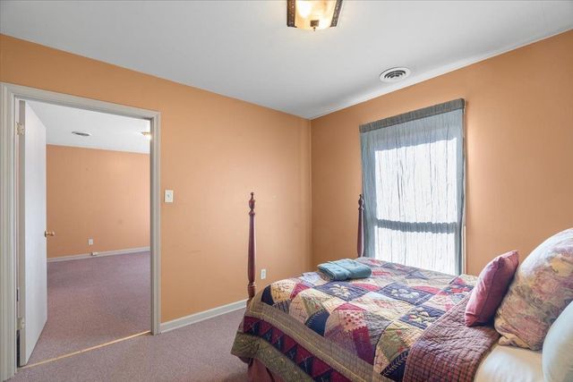 660 S MCLEAN BLVD, Memphis, TN 38104