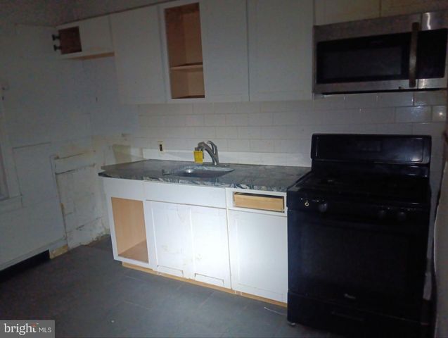231 S 61ST ST, Philadelphia, PA 19139