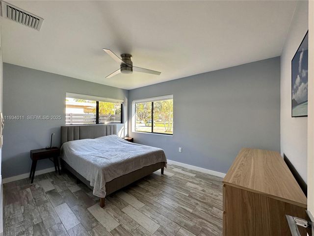 513 NW 30th Street, Wilton Manors, FL 33311