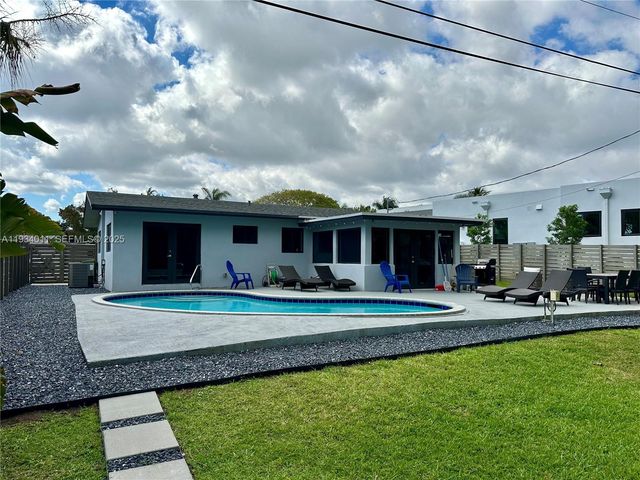 513 NW 30th Street, Wilton Manors, FL 33311