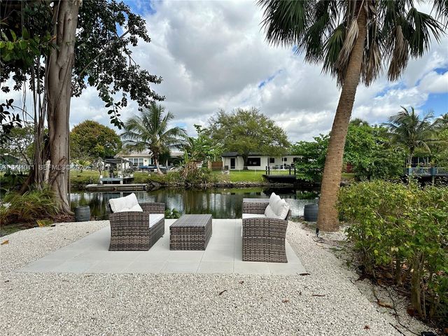 513 NW 30th Street, Wilton Manors, FL 33311