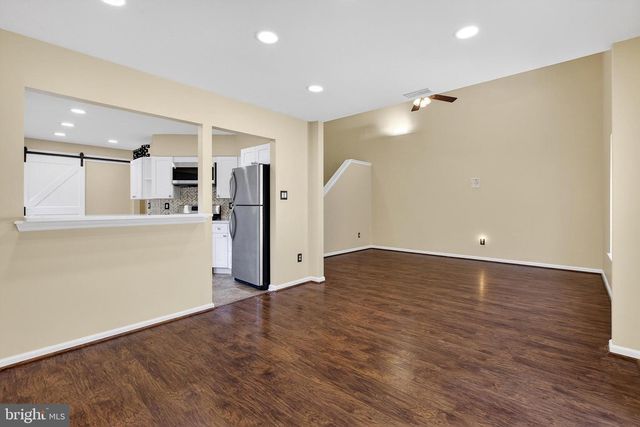 51 MECOUCH DR, Glassboro, NJ 08028