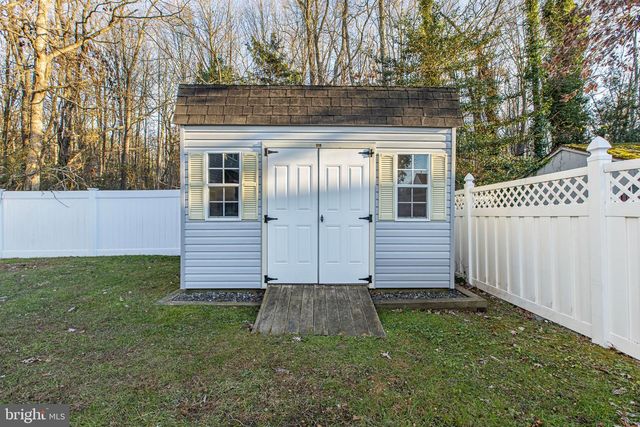 51 MECOUCH DR, Glassboro, NJ 08028