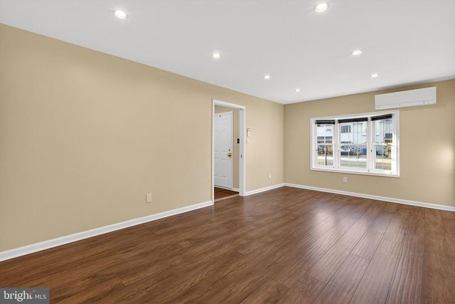 51 MECOUCH DR, Glassboro, NJ 08028