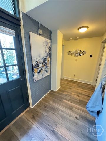 528 Selma Street B, Savannah, GA 31401