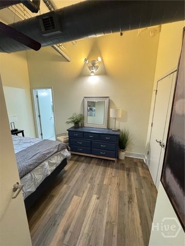 528 Selma Street B, Savannah, GA 31401