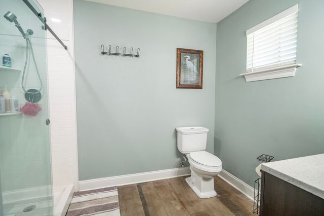 176 W 32nd St, Larose, LA 70373