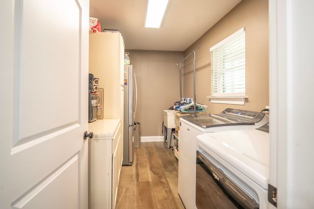 176 W 32nd St, Larose, LA 70373