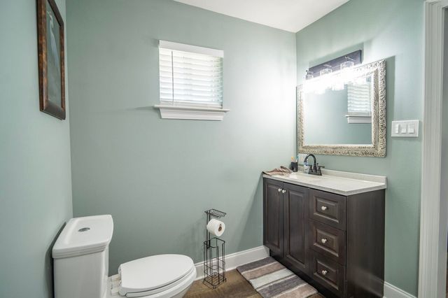 176 W 32nd St, Larose, LA 70373